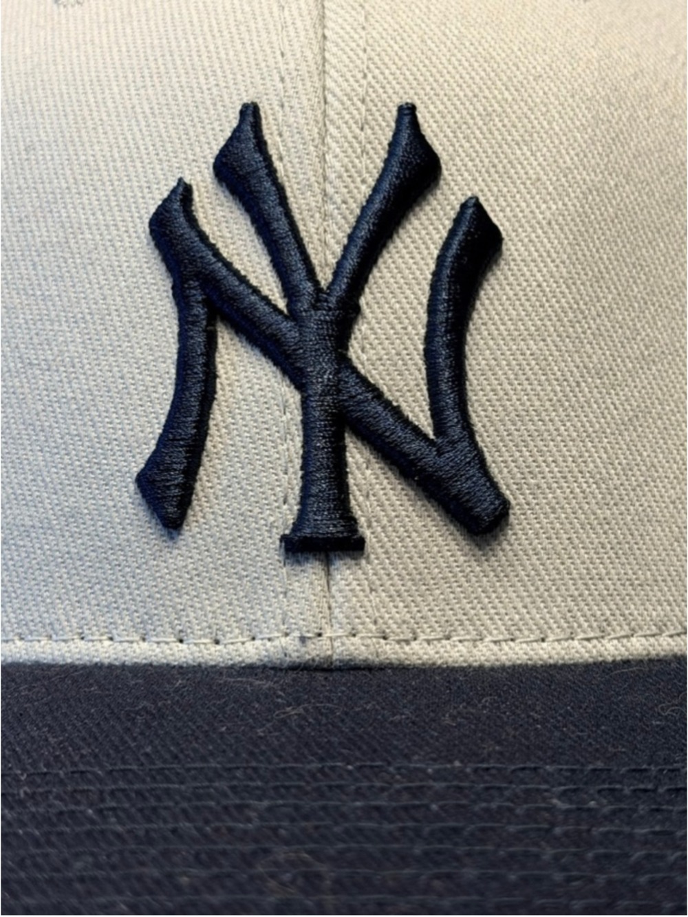 Fan Favorite New York Yankees Snapback Hat Black Cream One Size - Picture 3 of 10